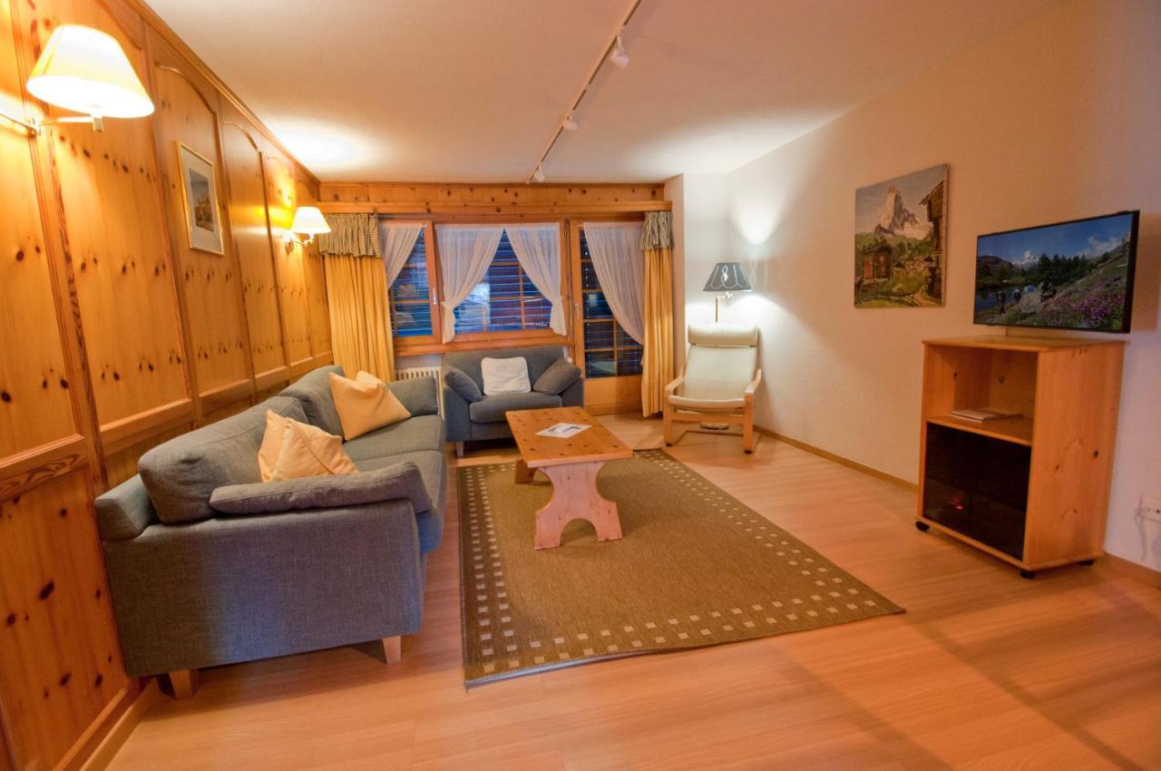 Dent Blanche Apartment Zermatt Exterior photo